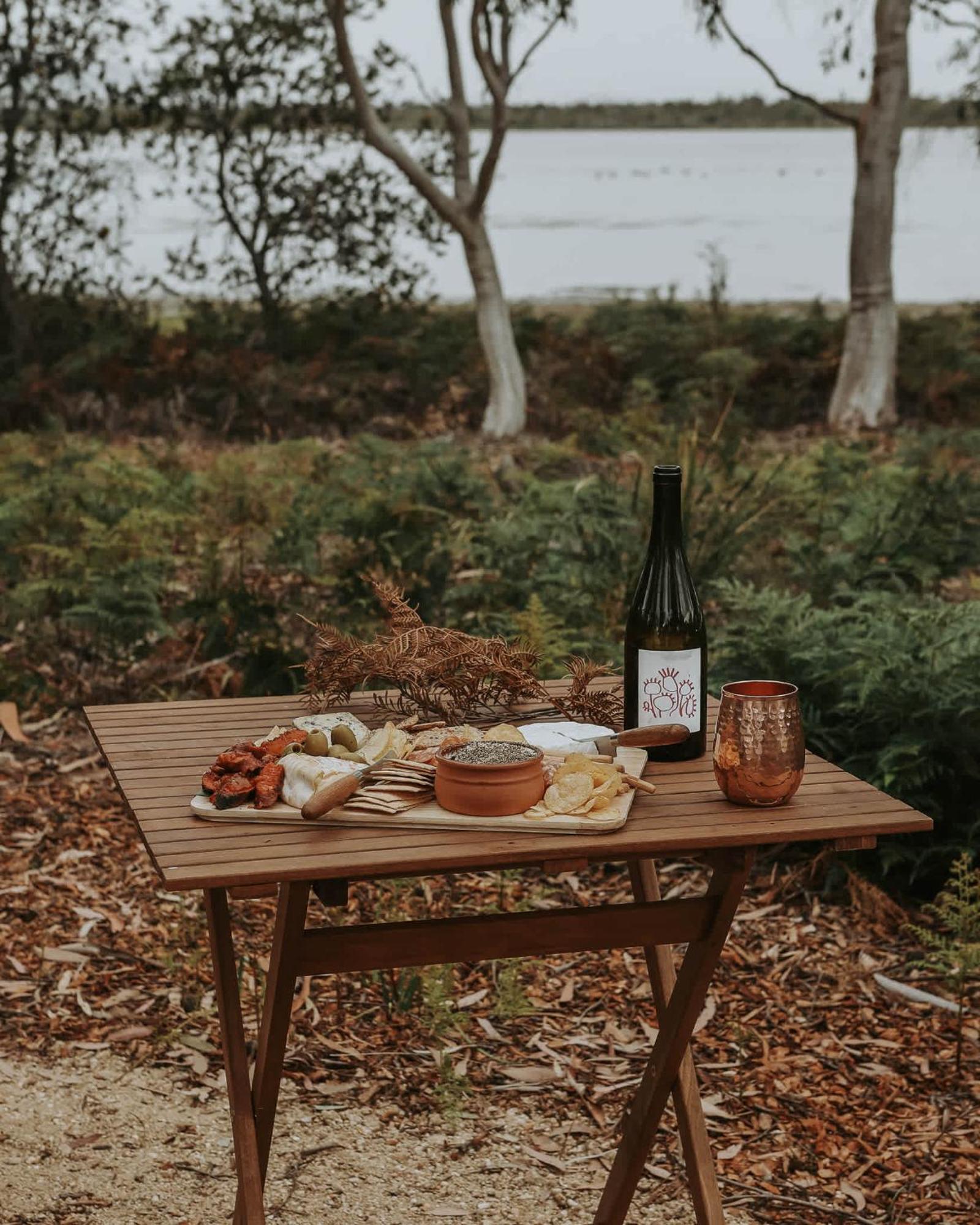 Отель Numie - Freycinet Peninsula - Glamping - Heated - Waterfront Коулс-Бей Экстерьер фото