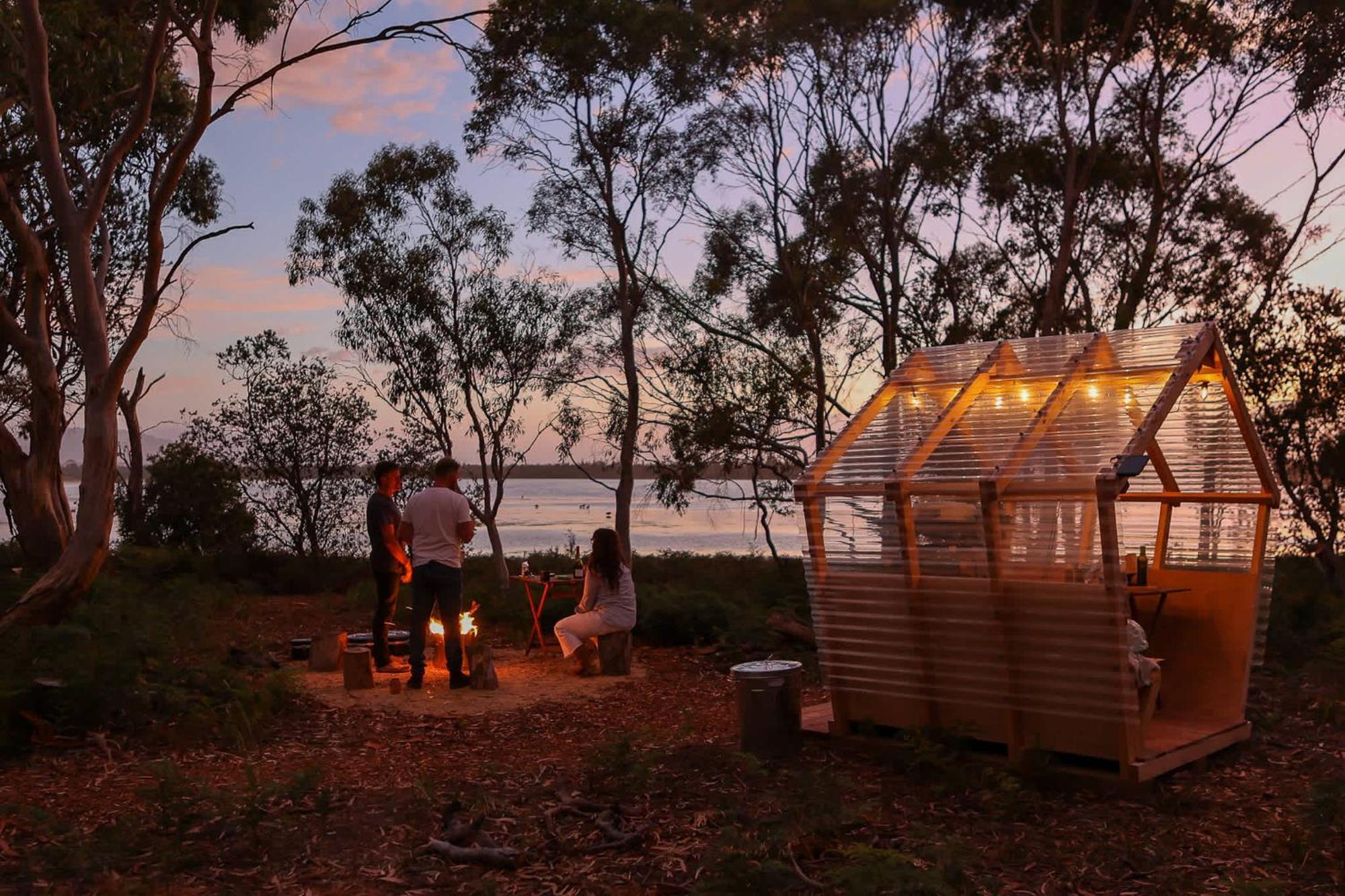 Отель Numie - Freycinet Peninsula - Glamping - Heated - Waterfront Коулс-Бей Экстерьер фото